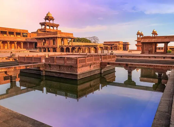 Golden Triangle with varanasi Tour Packages (Delhi-Jaipur-Agra-Varanasi)