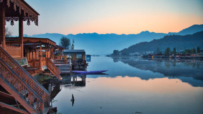 Srinagar - Place to Visit in December