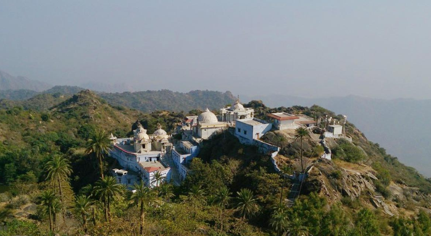 Achalgarh Fort & Temple - Place to Visit in Mount Abu