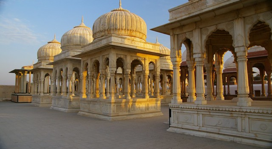 Devi Kund Sagar - Place to Visit in Bikaner