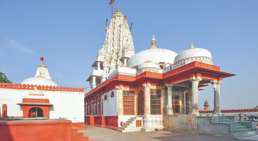 Bhandasar Jain Temple - Place to Visit in Bikaner