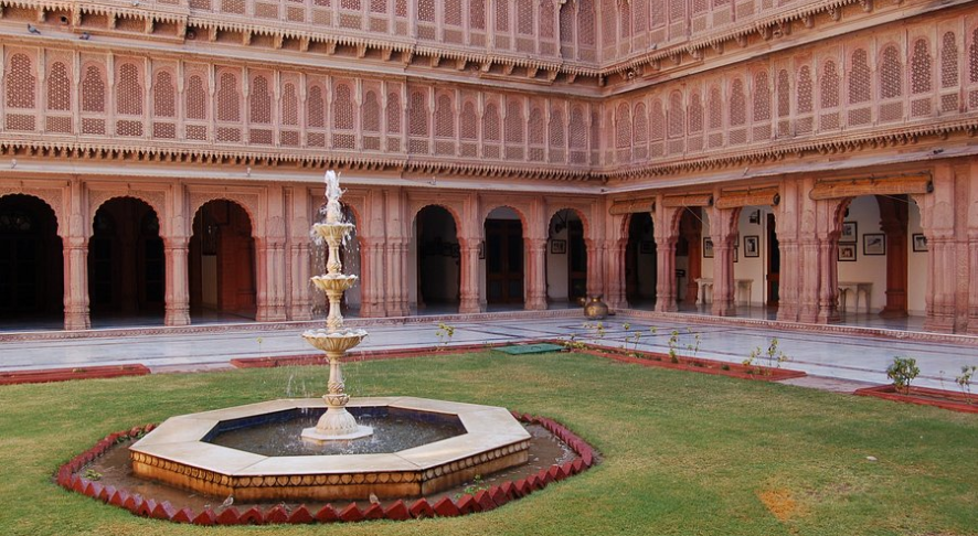Laxmi Niwas Palace - Place to Visit in Bikaner