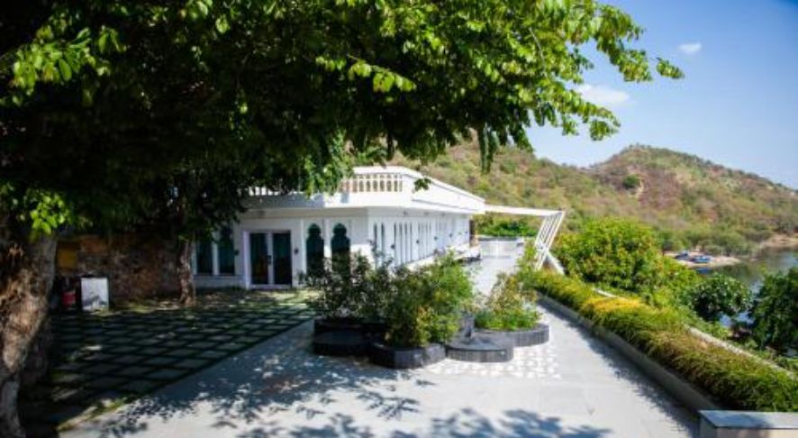 Jaisamand Lake Nature Walk