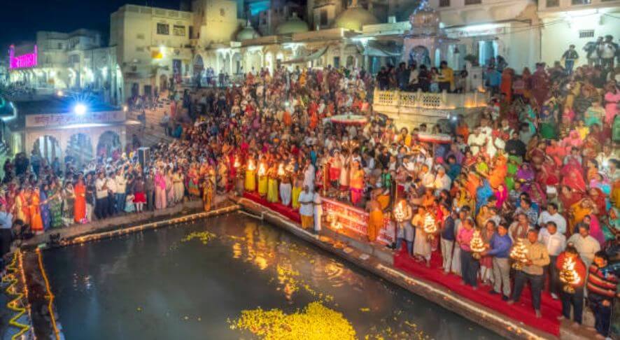 Aarti Of Pushkar Lake