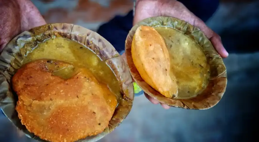 Vrindavan Famous Food Places Kachori Sabzi at Vrindavan Ghats